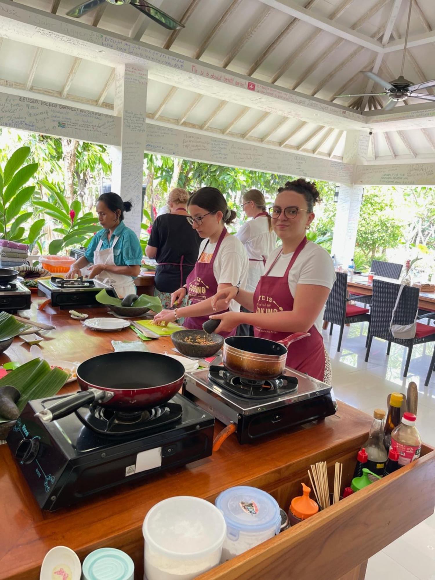 Anggrek Putih Lombok Cooking Class And Homestay Senggigi Exterior foto